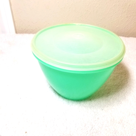 Tupperware Kitchen Vintage Tupperware Crispit Container Jade Green